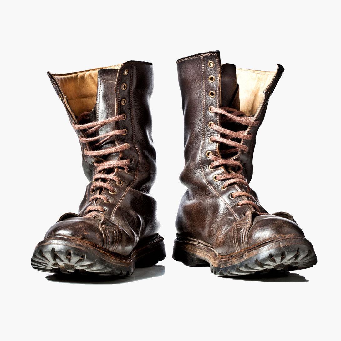 Combat boots